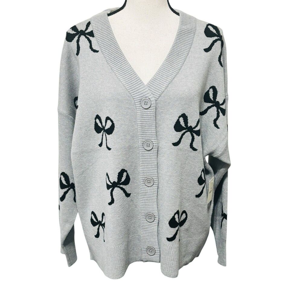 NWT V-Neck Button Cardigan Sweater Gray & Black Sz 2X Bow Pattern by Nikka K